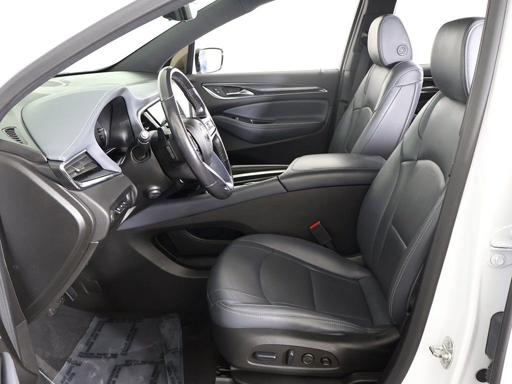 Used 2024 Buick Enclave Premium image 35