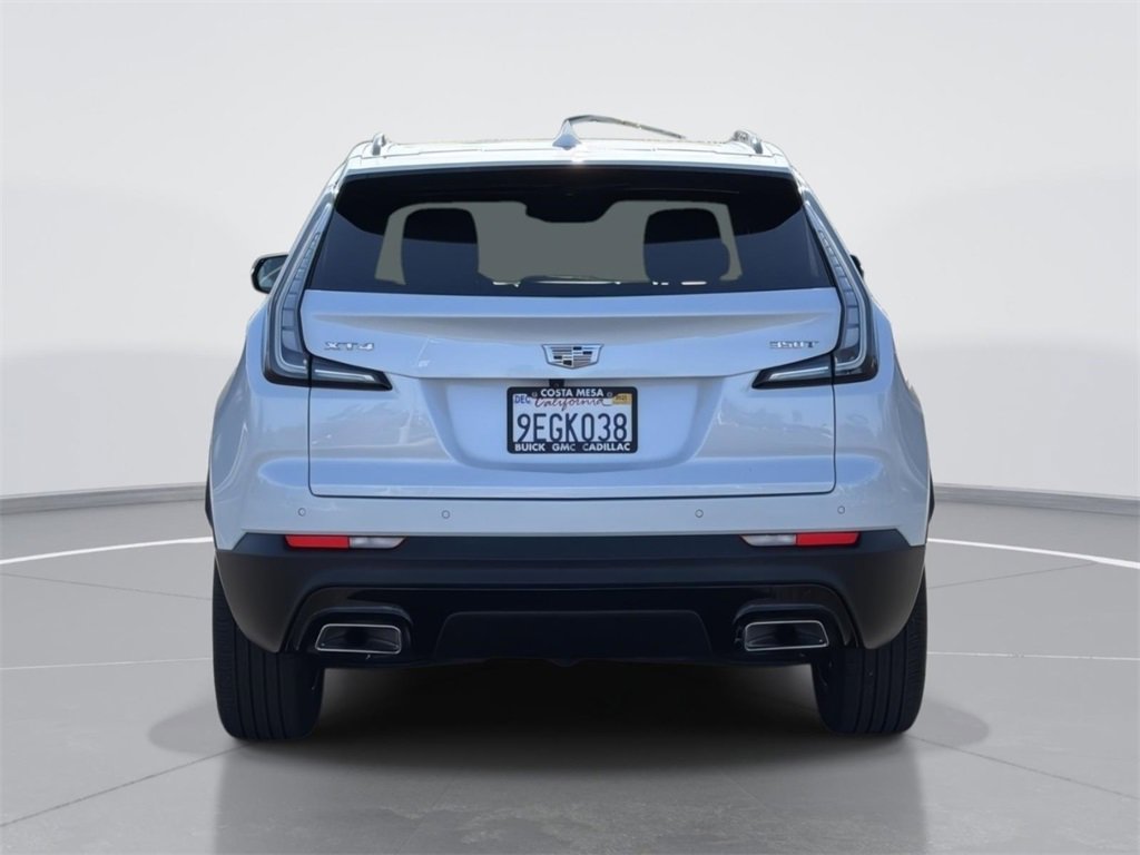 Certified 2023 Cadillac XT4 Sport w/ Cold Weather Package image 4