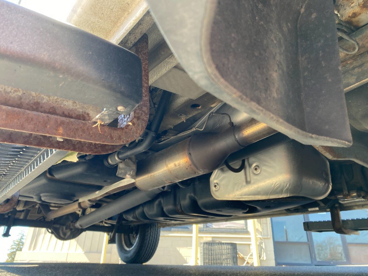 Used 2010 Freightliner Sprinter 2500 image 27