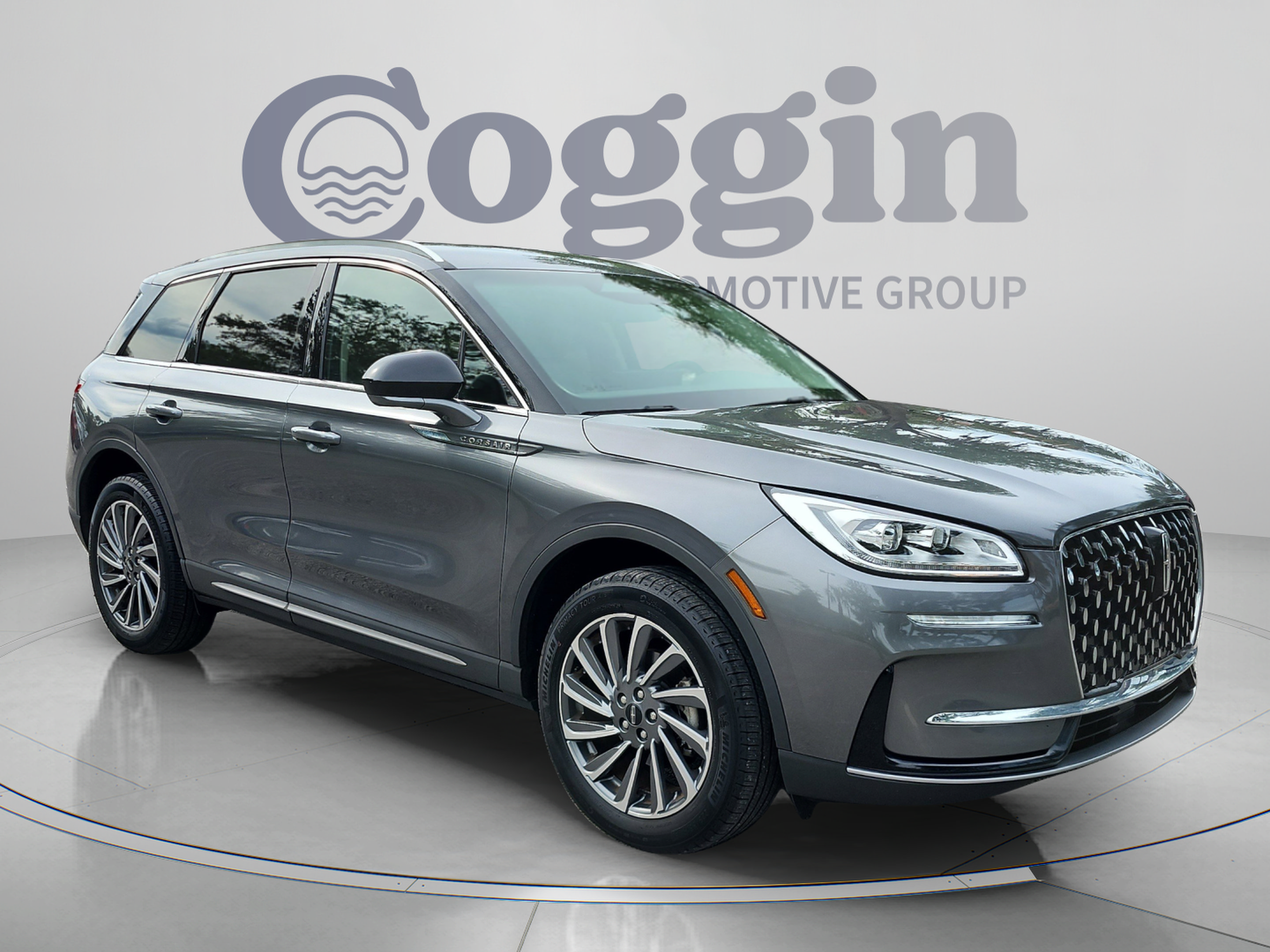 Used 2023 Lincoln Corsair Reserve FWD image 6