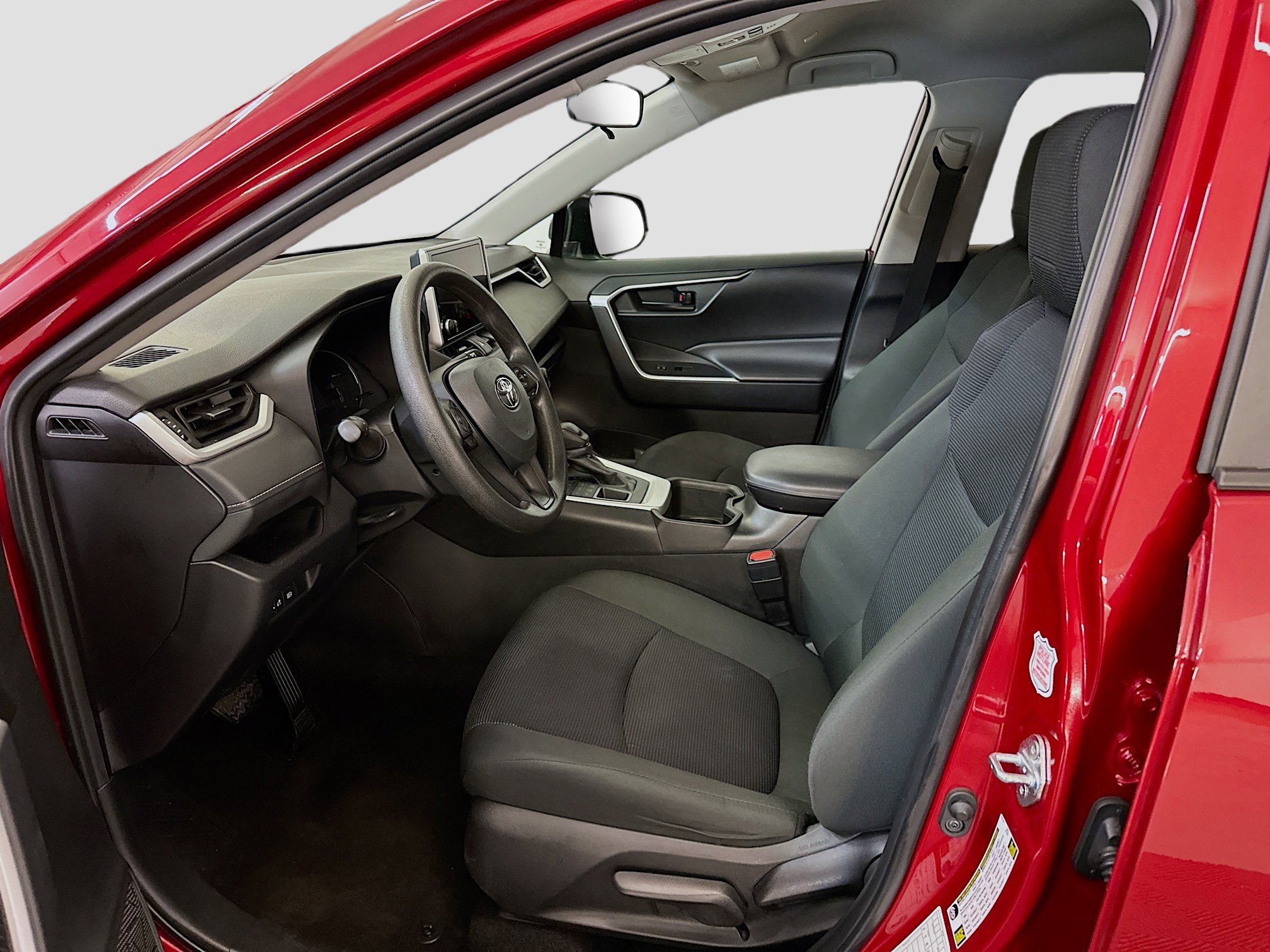 Used 2024 Toyota RAV4 LE image 13