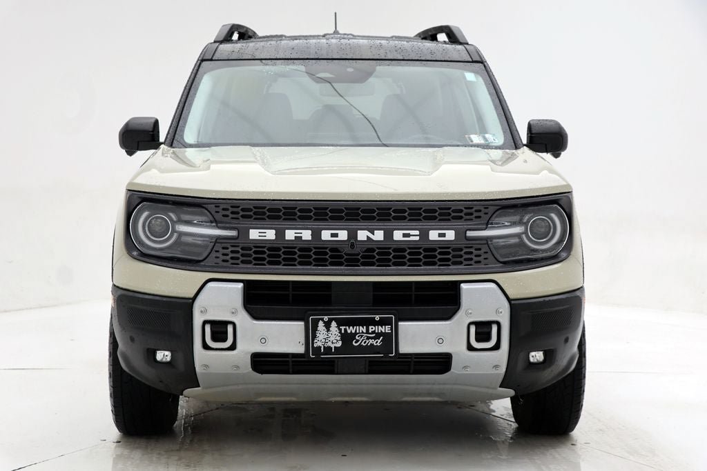 Used 2025 Ford Bronco Sport Badlands AWD/4WD image 4