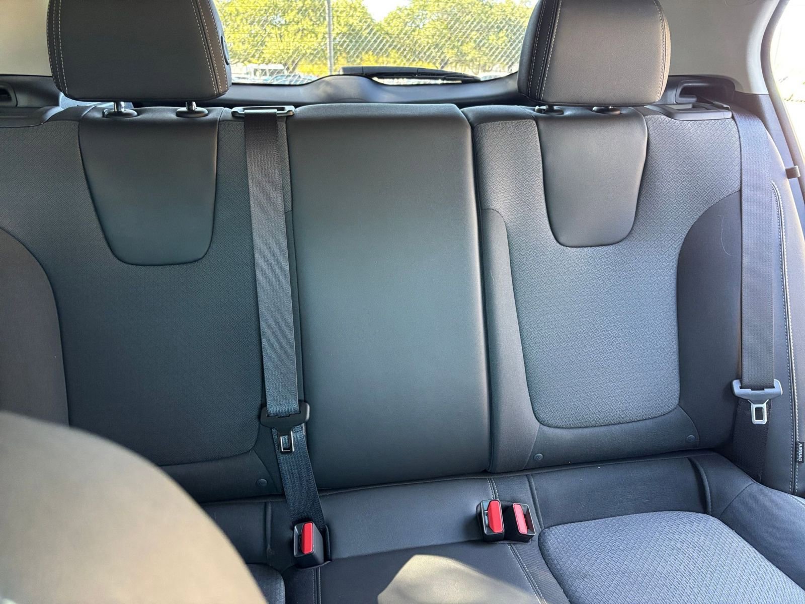 Used 2025 Buick Encore GX Preferred image 31