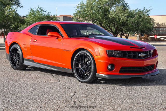 Used 2010 Chevrolet Camaro SS image 12