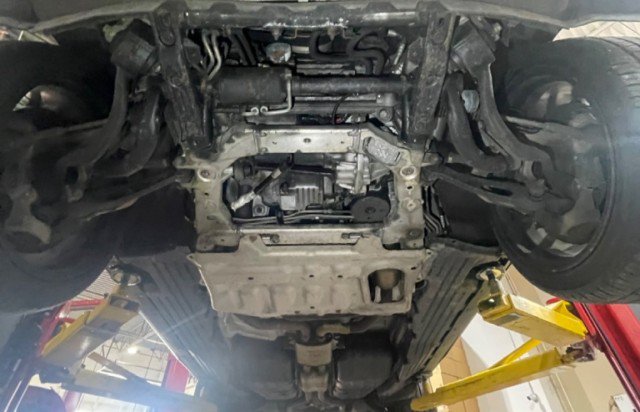 Used 2014 Land Rover Range Rover Autobiography AWD/4WD image 70