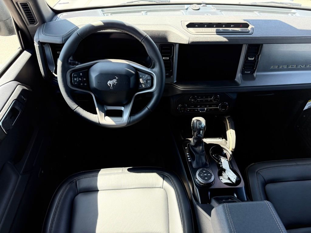 New 2025 Ford Bronco Badlands w/ Matte Film Protection Package image 17