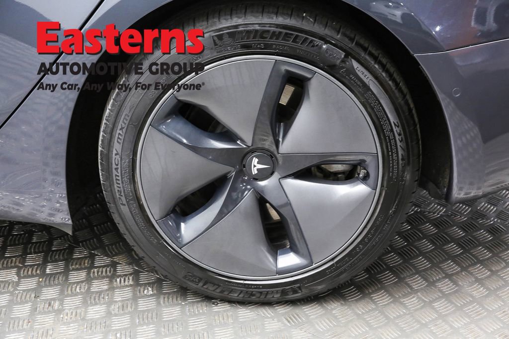 Used 2018 Tesla Model 3 Long Range image 8