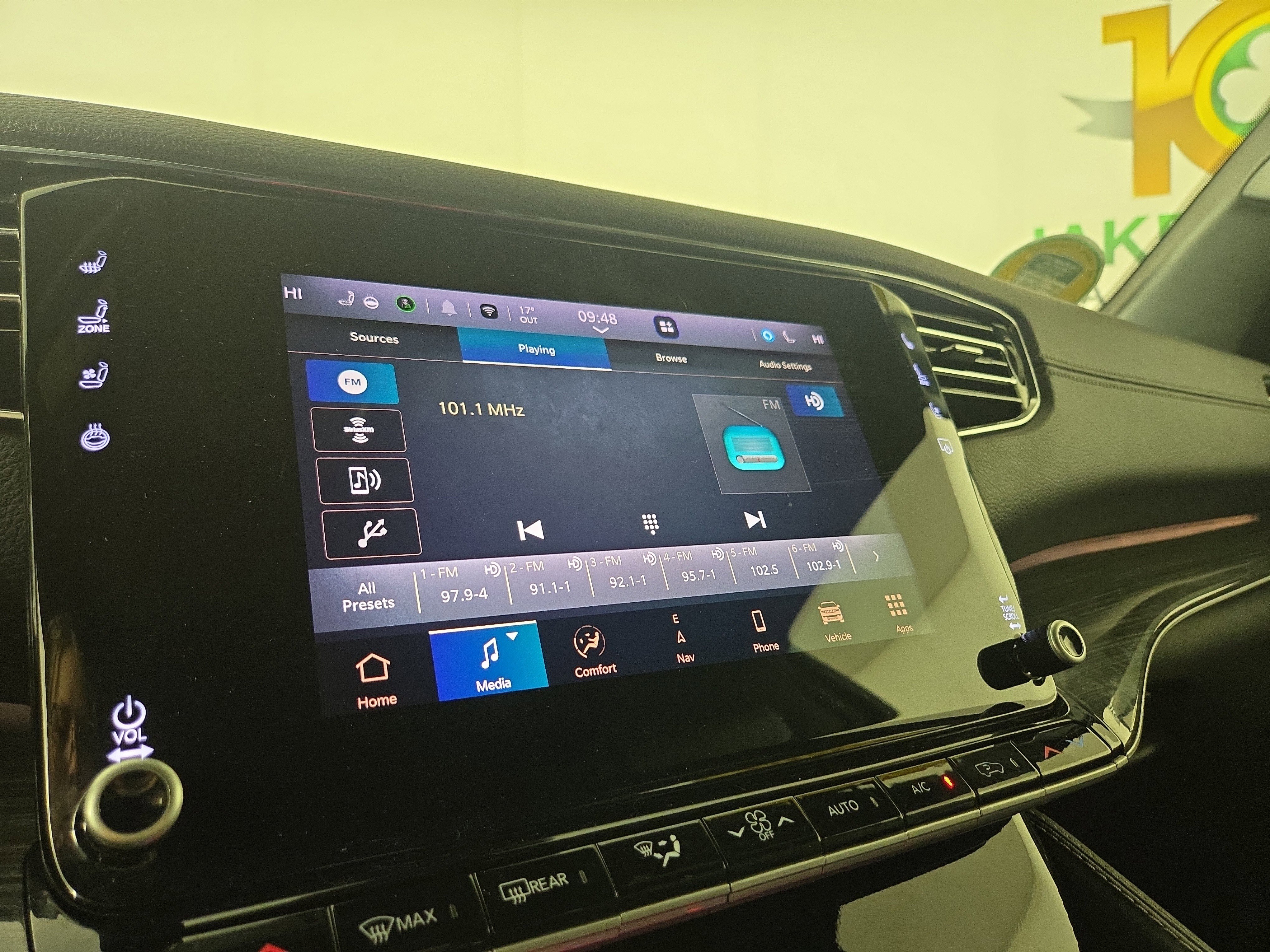 Certified 2022 Jeep Wagoneer Series III image 21