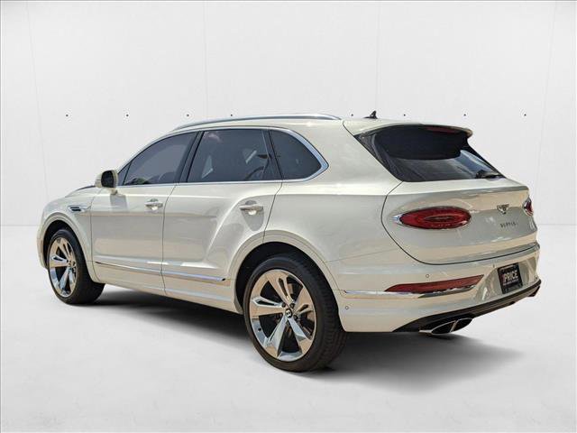 Used 2023 Bentley Bentayga image 8