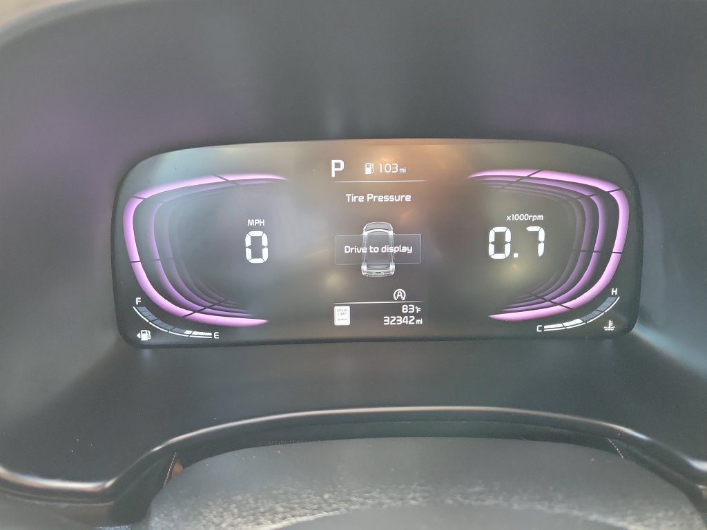 Certified 2025 Kia Soul LX FWD image 13