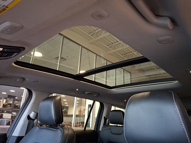 Used 2021 Jeep Grand Cherokee L Limited image 15