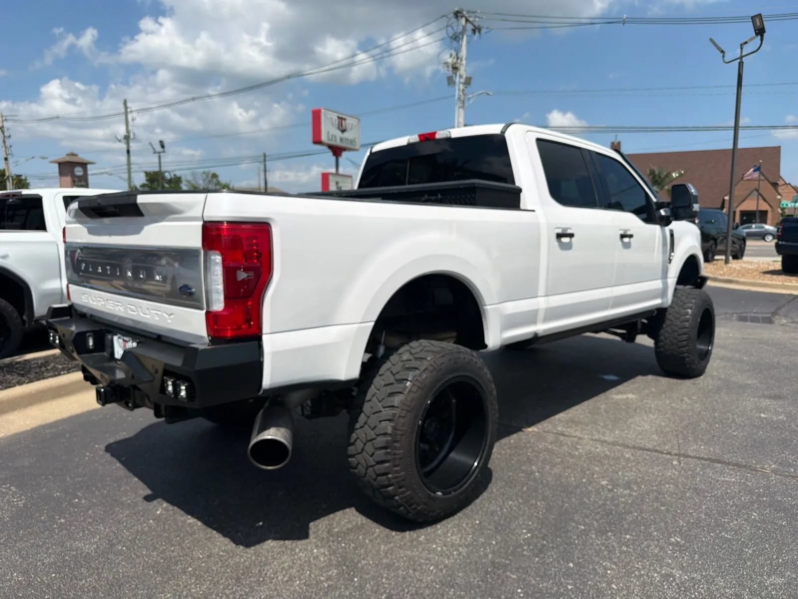 Used 2017 Ford F250 Platinum w/ Platinum Ultimate Package AWD/4WD image 7