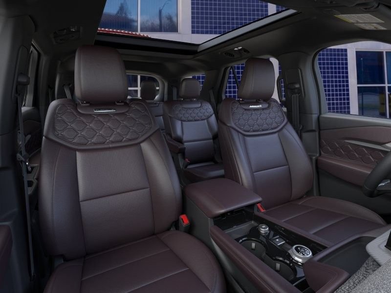 New 2026 Ford Explorer Platinum w/ LUX Leather Package AWD/4WD image 11