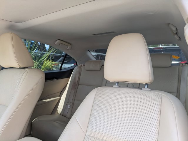 Used 2014 Lexus ES 350 w/ Premium Package FWD image 5