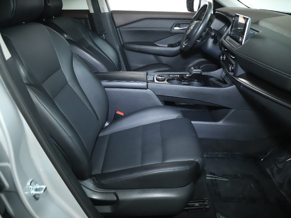 Certified 2023 Nissan Rogue SV w/ SV Premium B Package AWD/4WD image 39