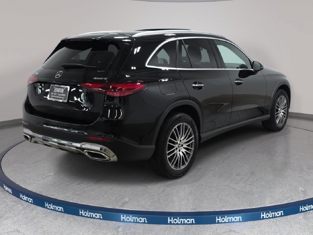 Used 2024 Mercedes-Benz GLC 300 4MATIC image 6