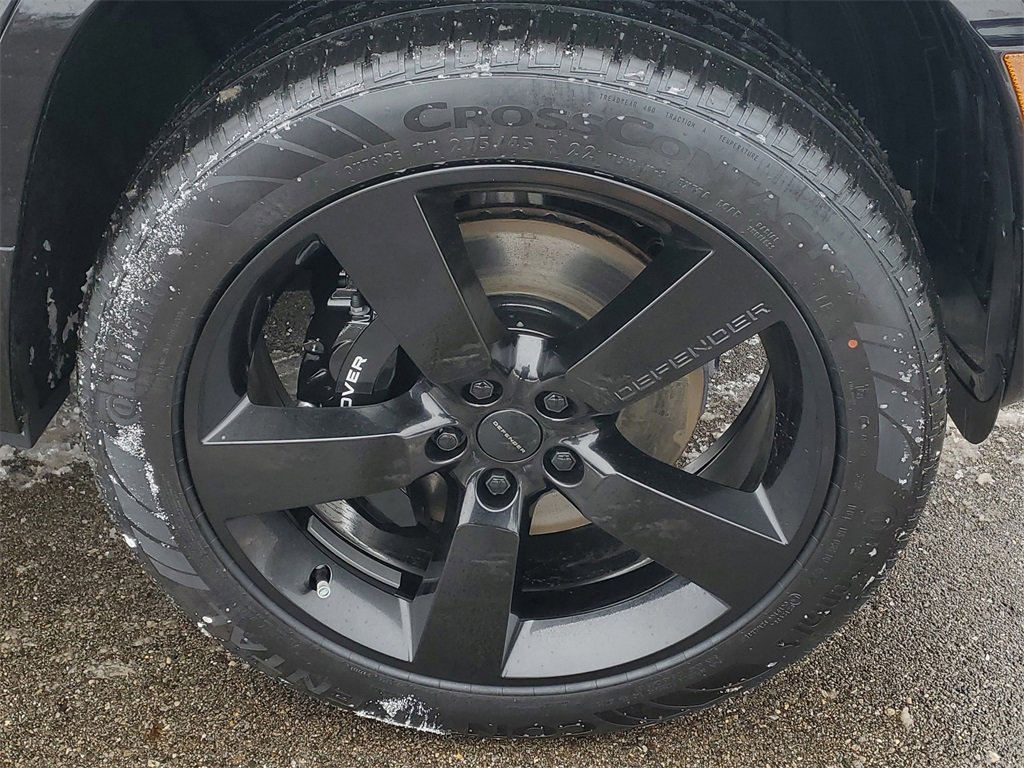 New 2026 Land Rover Defender 110 V8 image 5