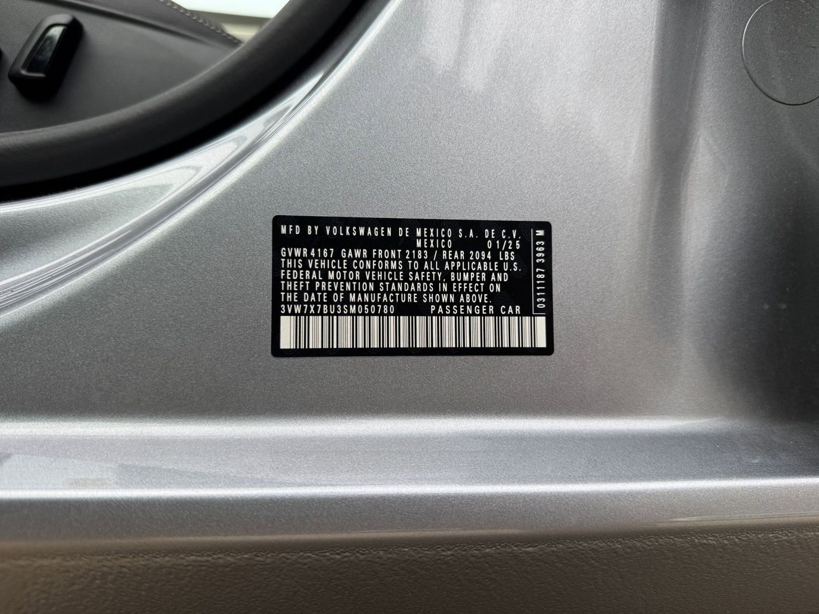 Used 2025 Volkswagen Jetta SE image 25