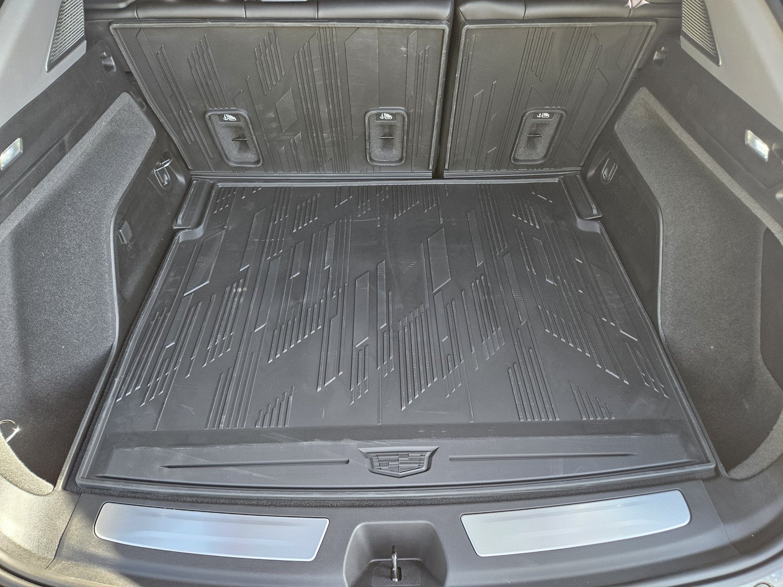 New 2026 Cadillac Optiq Sport 1 w/ LPO, Floor Liner Package RWD image 22