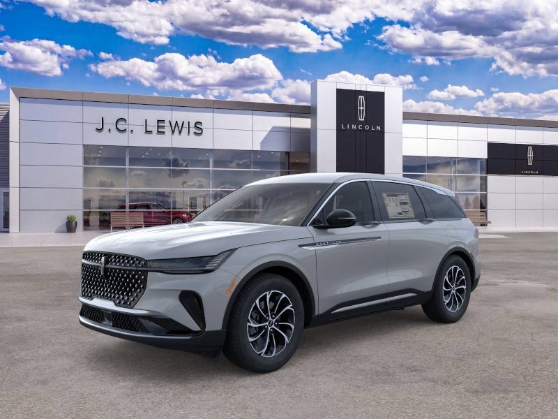 New 2026 Lincoln Nautilus Premier AWD/4WD image 2