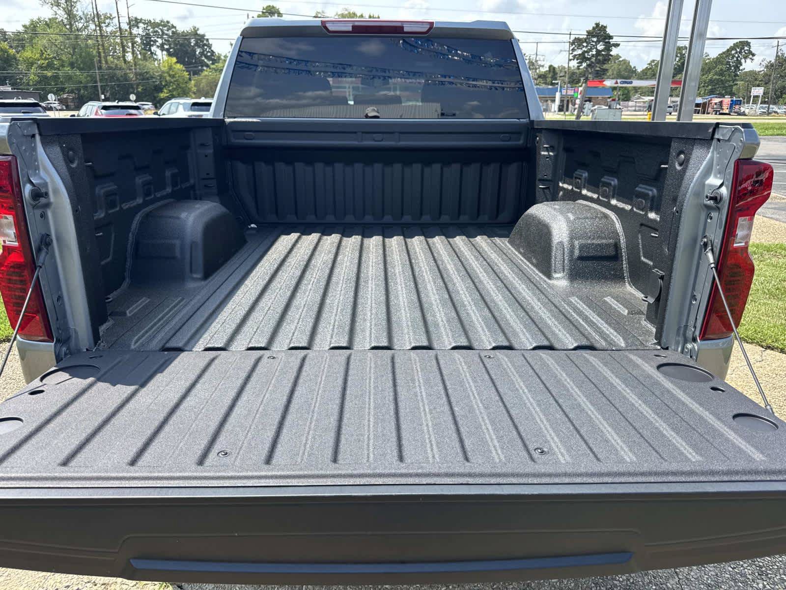 New 2026 Chevrolet Silverado 1500 Custom w/ Turbomax Blackout Package AWD/4WD image 7