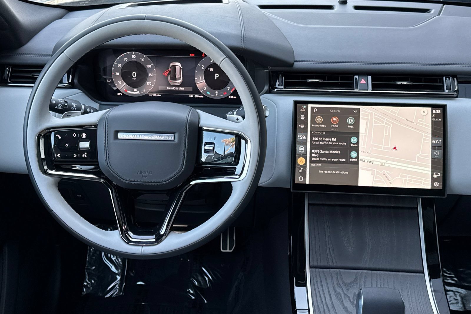 Certified 2026 Land Rover Range Rover Velar Dynamic SE AWD/4WD image 15