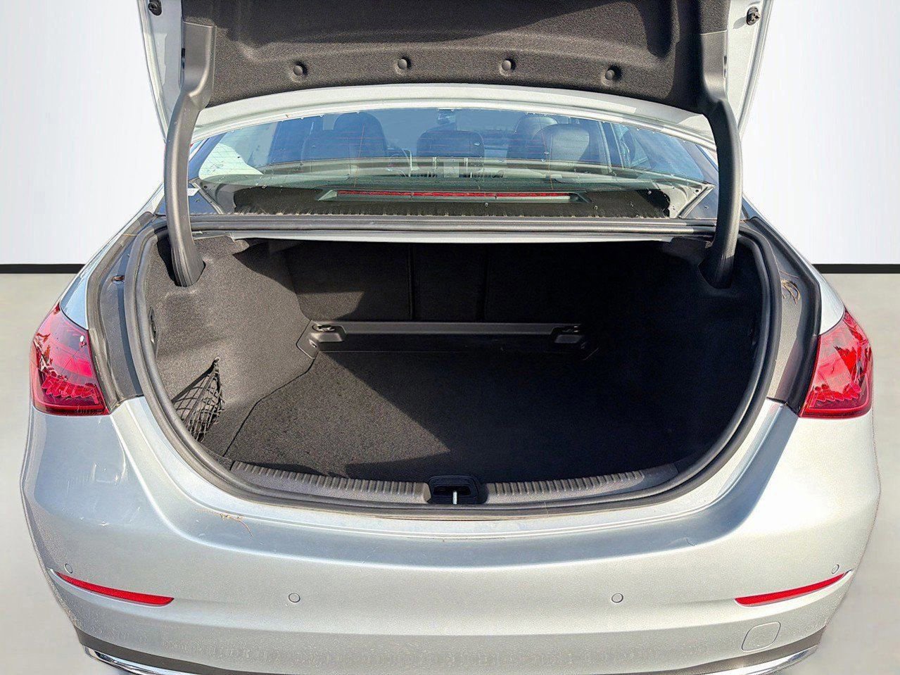 Used 2024 Mercedes-Benz C 300 Sedan image 12