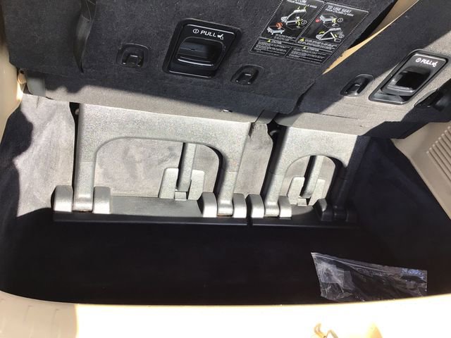 Used 2015 Kia Sedona SX FWD image 49