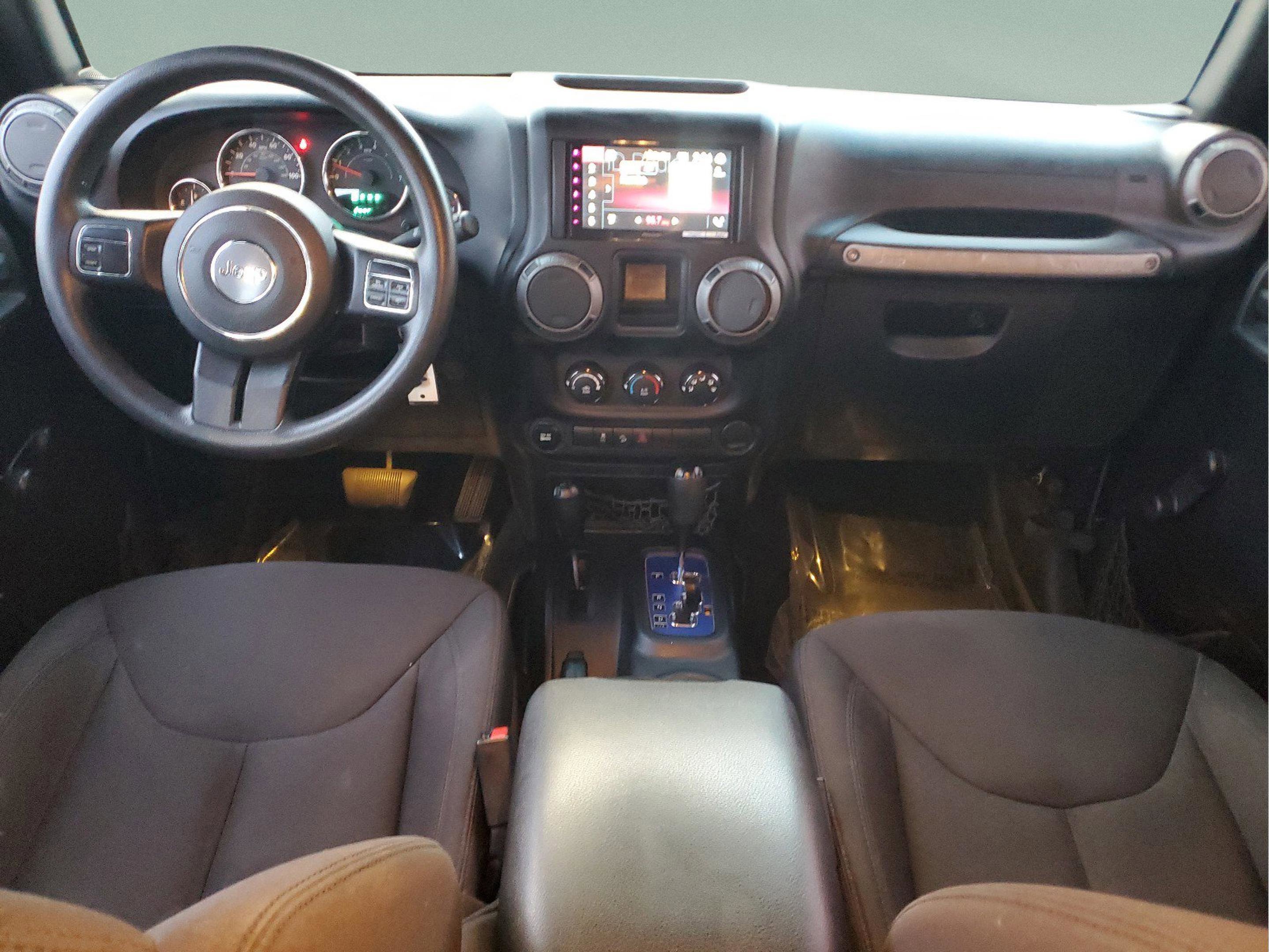 Used 2015 Jeep Wrangler Unlimited Sport w/ Trailer Tow Group image 21