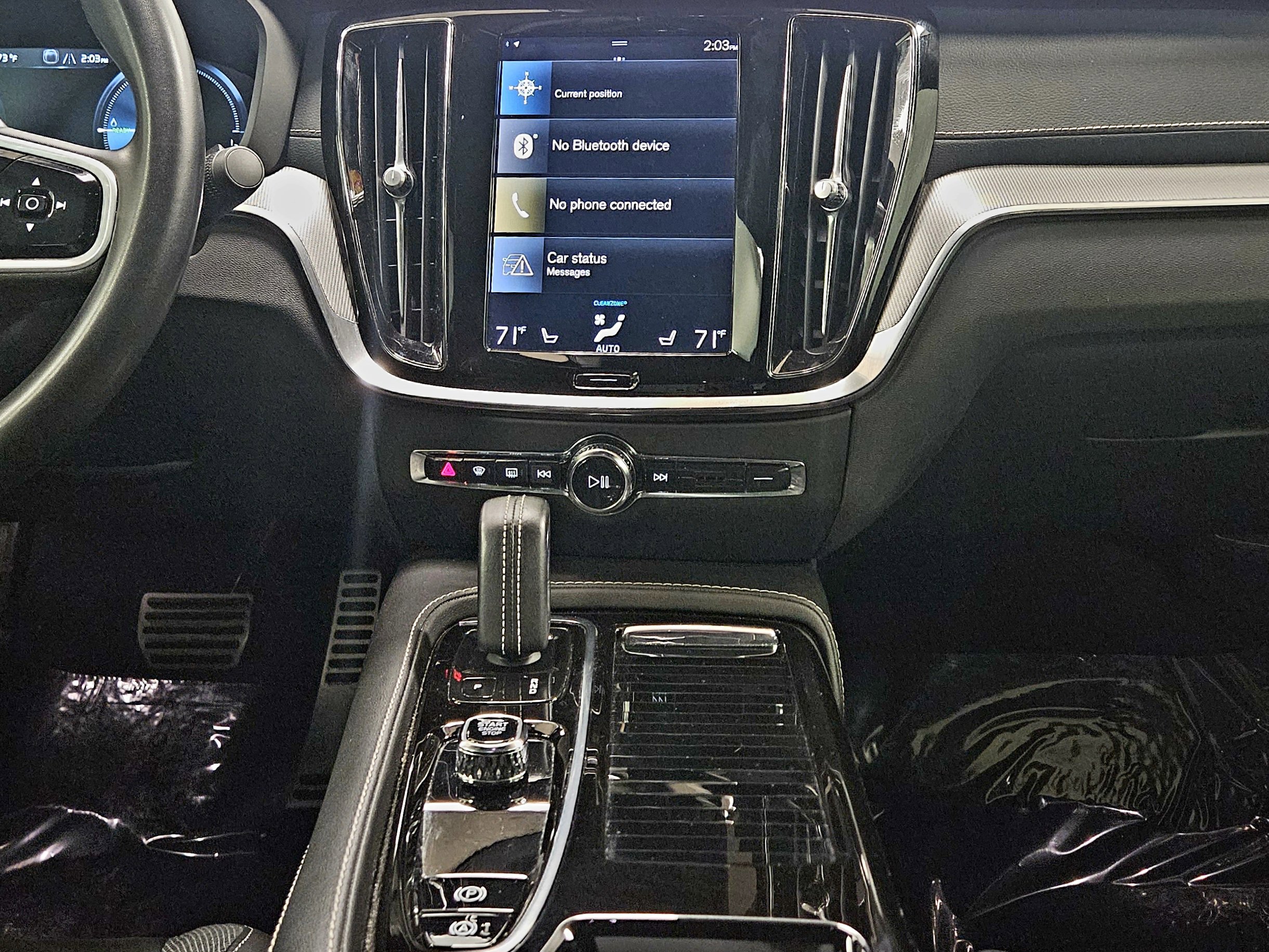 Used 2022 Volvo S60 T8 R-Design w/ Advanced Package image 14