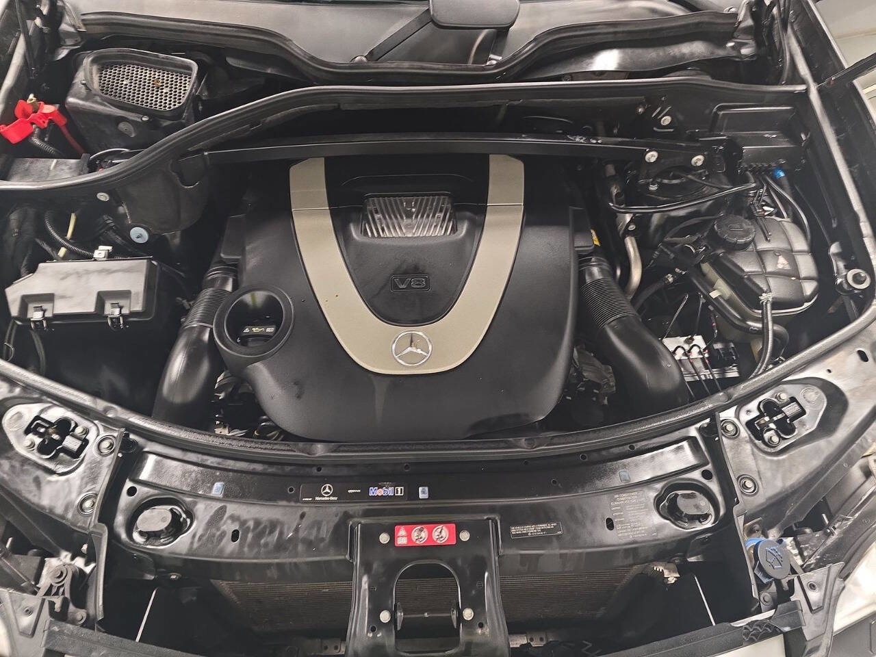 Used 2012 Mercedes-Benz GL 450 4MATIC w/ Premium 1 Pkg image 5