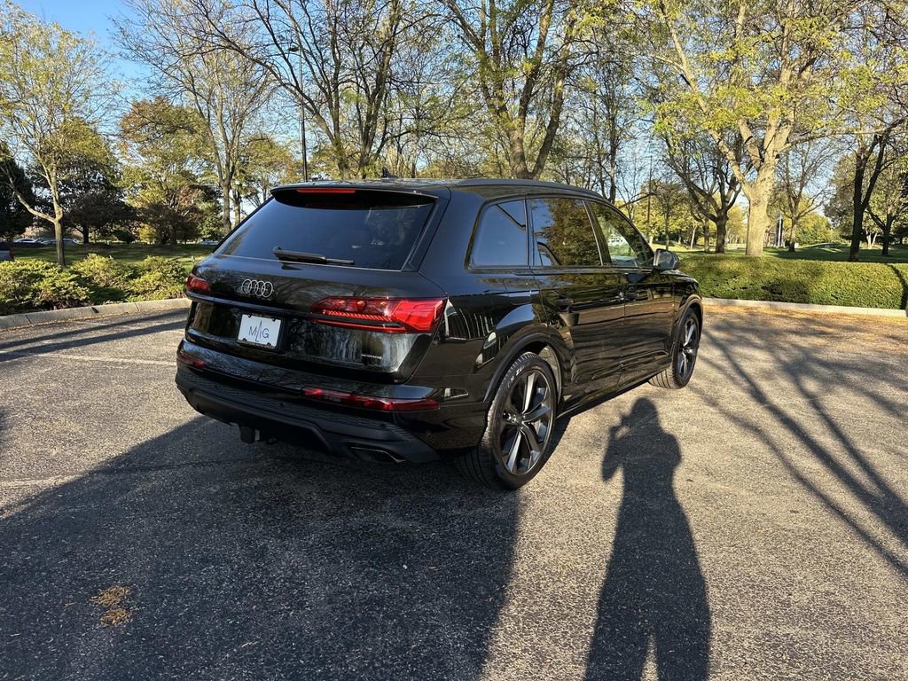 New 2026 Audi Q7 3.0T Prestige image 7