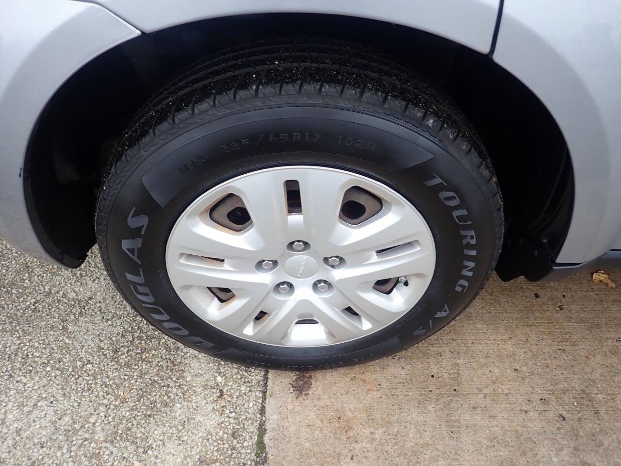 Used 2018 Dodge Journey SE image 39