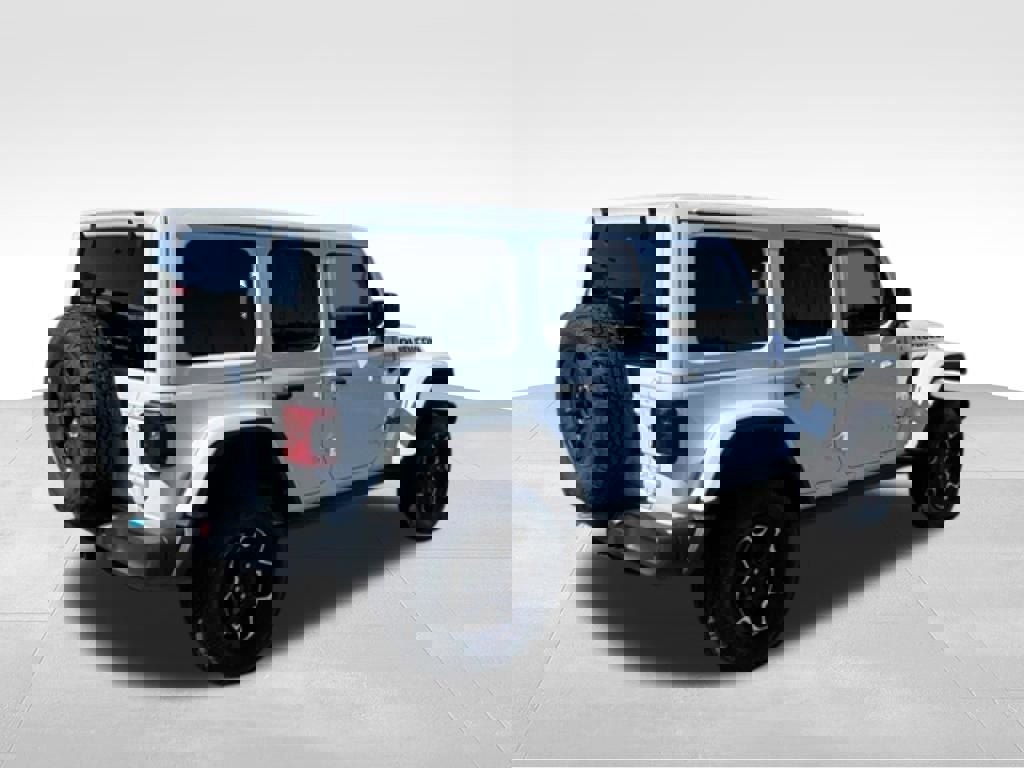 Used 2021 Jeep Wrangler Unlimited Rubicon 4xe w/ Cold Weather Group image 5
