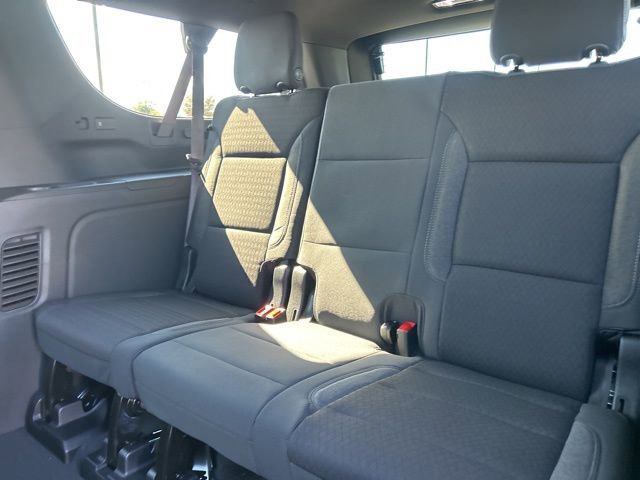 New 2026 Chevrolet Suburban LS w/ Max Trailering Package image 29