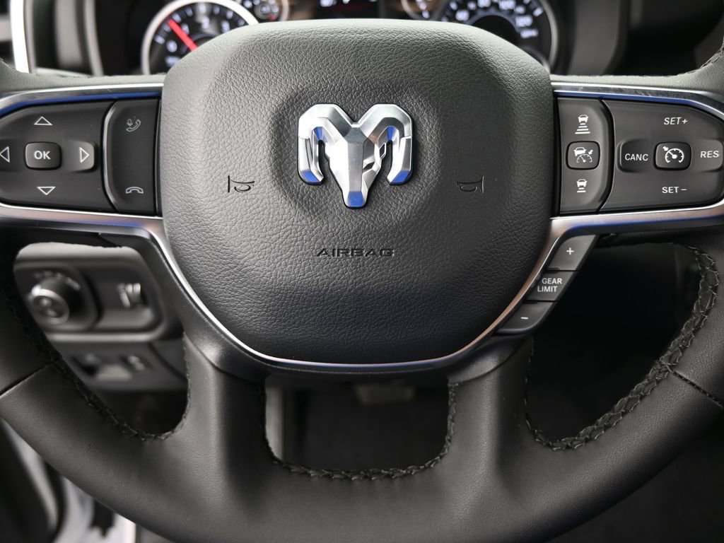 Used 2026 RAM 1500 Big Horn AWD/4WD image 26