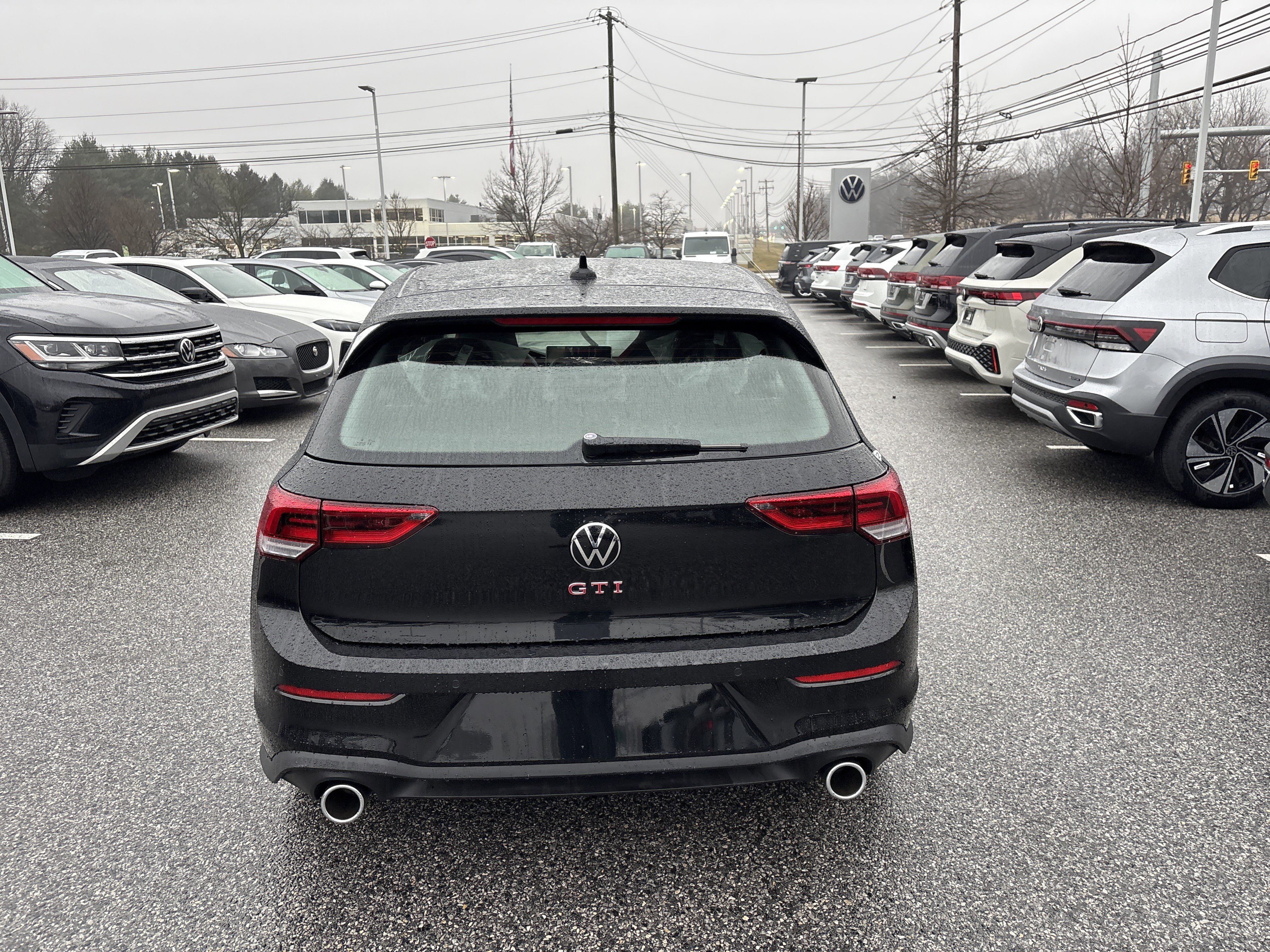 New 2026 Volkswagen GTI SE image 5