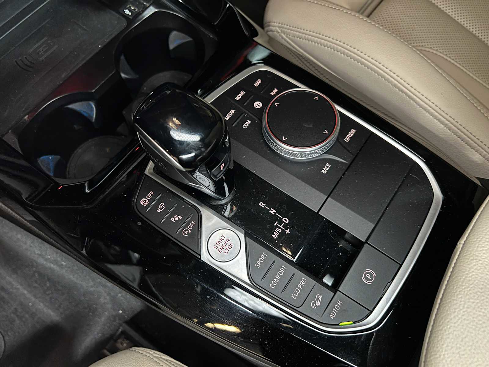 Used 2024 BMW X3 xDrive30i w/ Premium Package AWD/4WD image 32