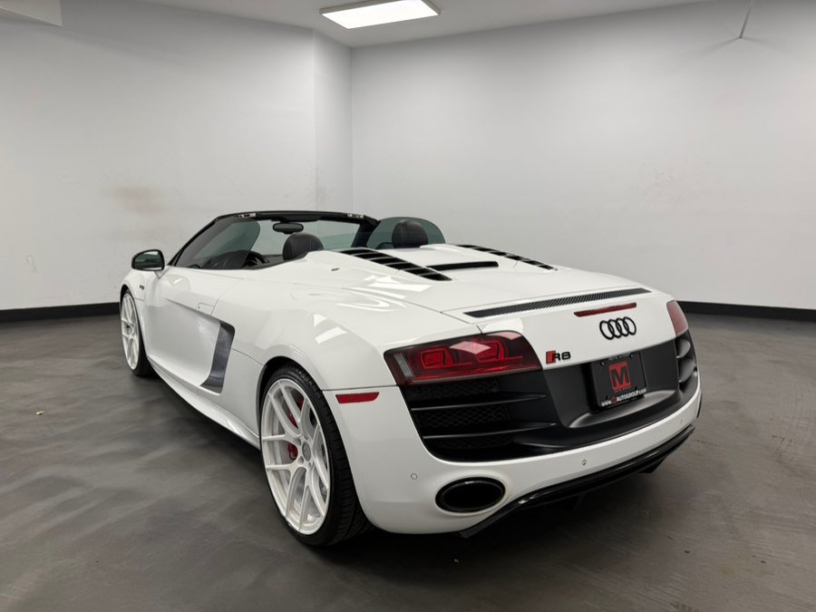 Used 2011 Audi R8 V10 AWD/4WD image 14