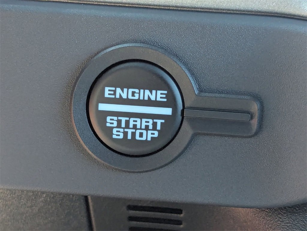 New 2025 Ford Bronco Outer Banks w/ Sasquatch Package image 12