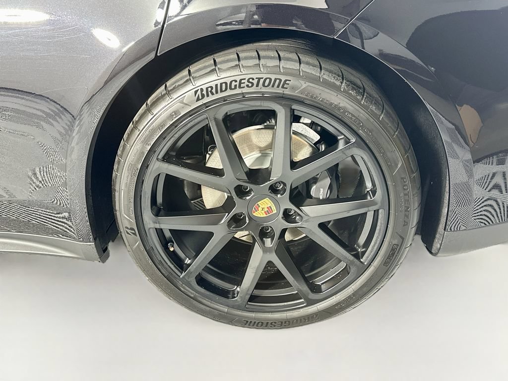 New 2026 Porsche Panamera RWD image 33