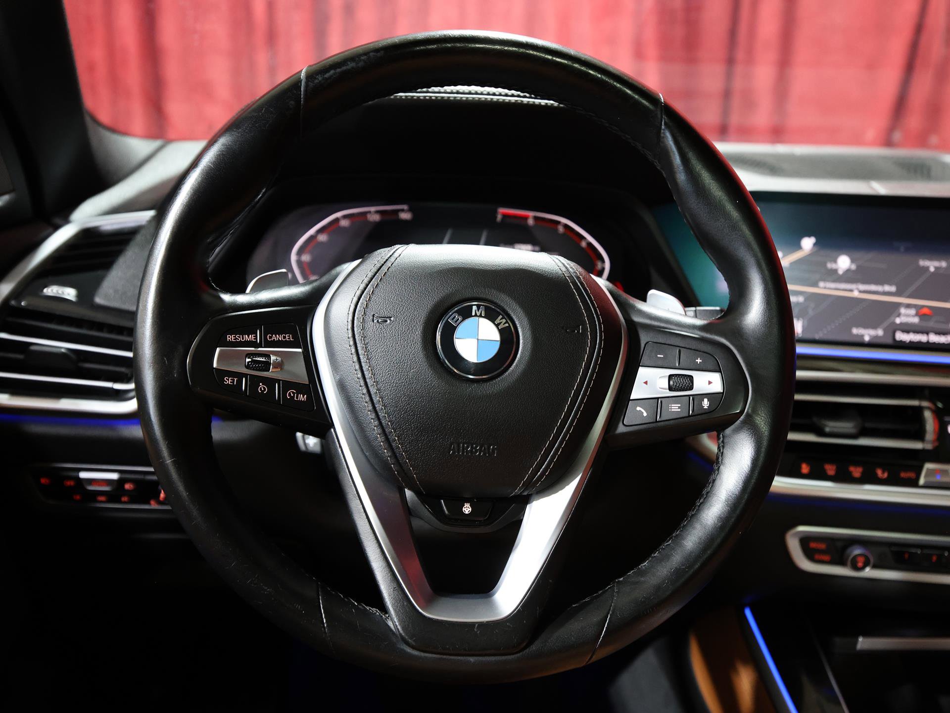 Used 2019 BMW X5 xDrive50i w/ Luxury Seating Package AWD/4WD image 17