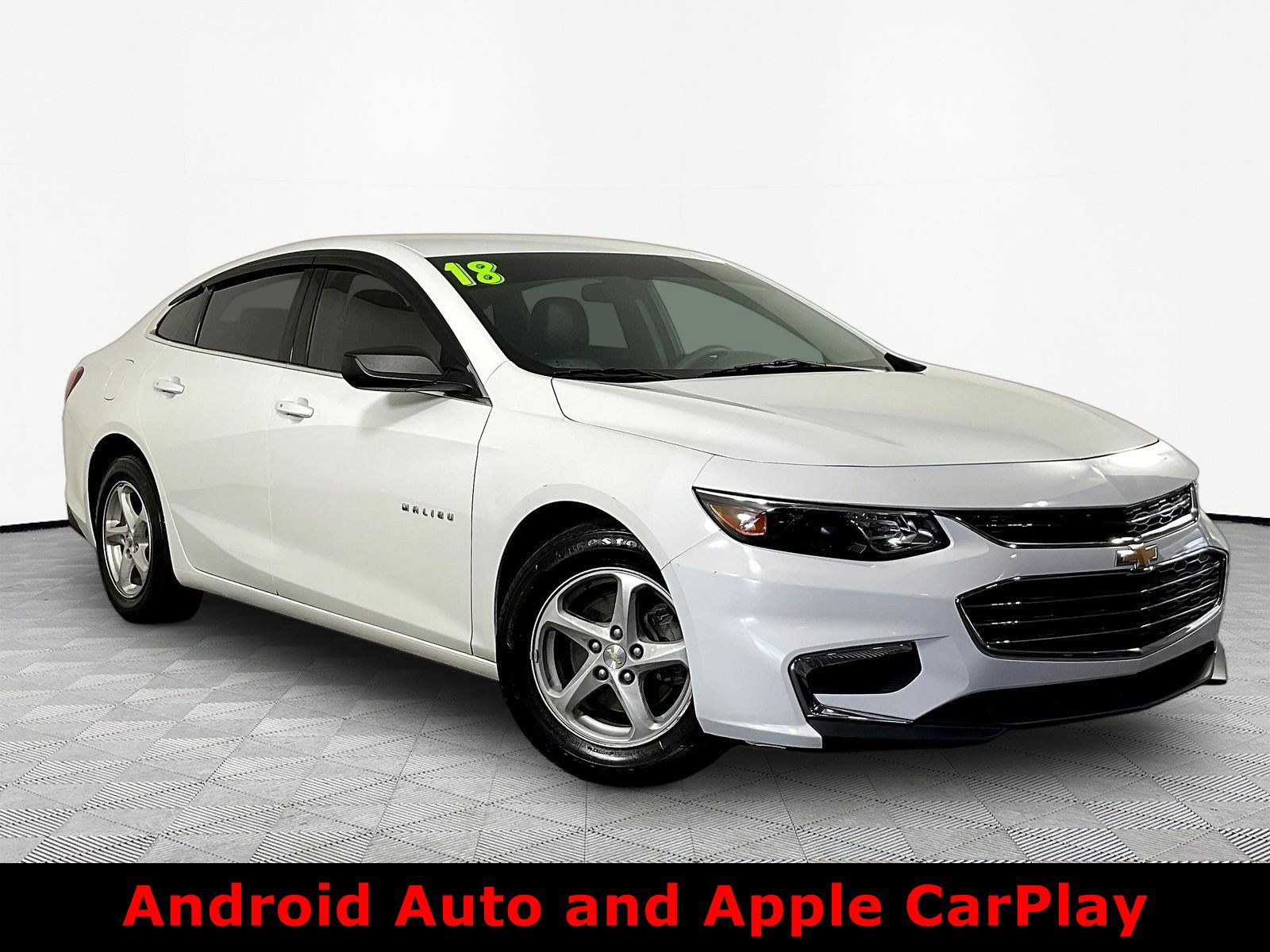 Used 2018 Chevrolet Malibu LS FWD image 3
