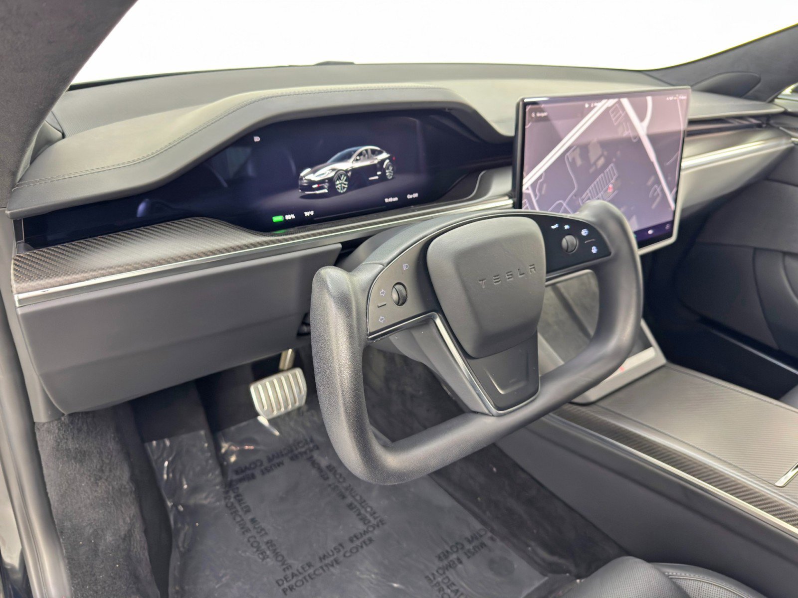 Used 2021 Tesla Model S Plaid image 14