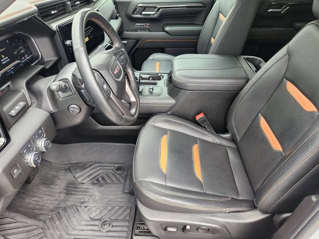 Used 2024 GMC Sierra 1500 AT4 w/ Technology Package AWD/4WD image 10