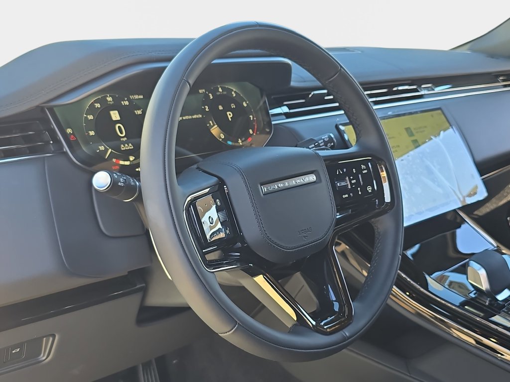 New 2026 Land Rover Range Rover Sport Dynamic SE AWD/4WD image 17