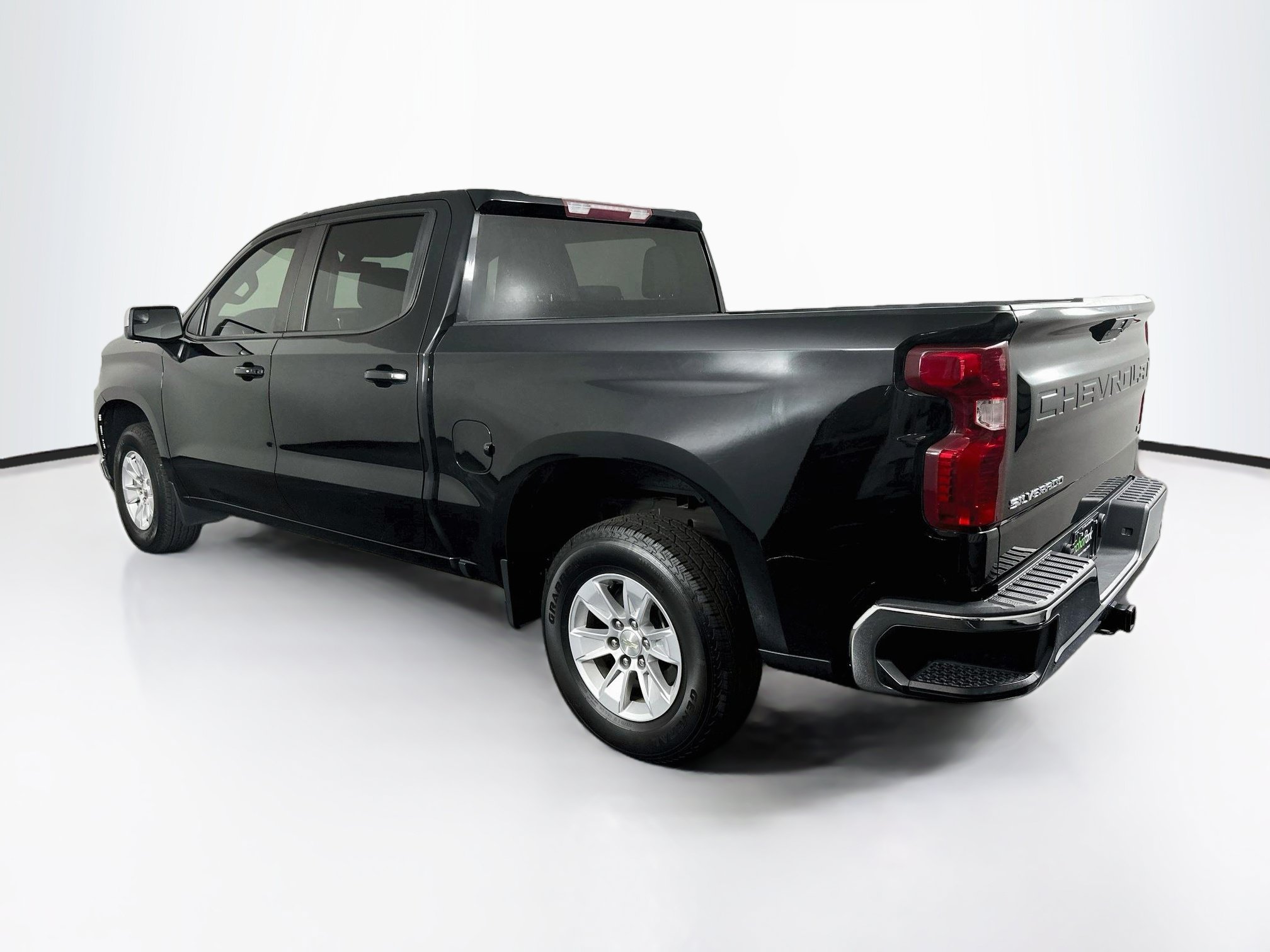Used 2021 Chevrolet Silverado 1500 LT RWD image 5