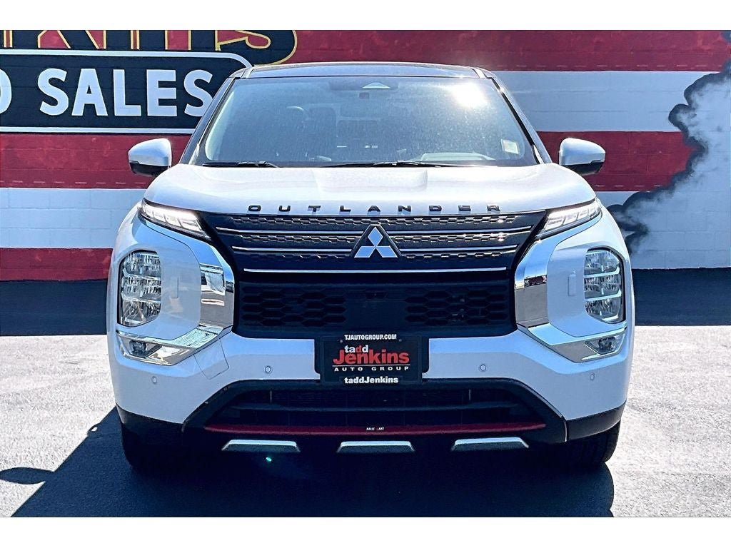 Used 2024 Mitsubishi Outlander Ralliart AWD/4WD image 3