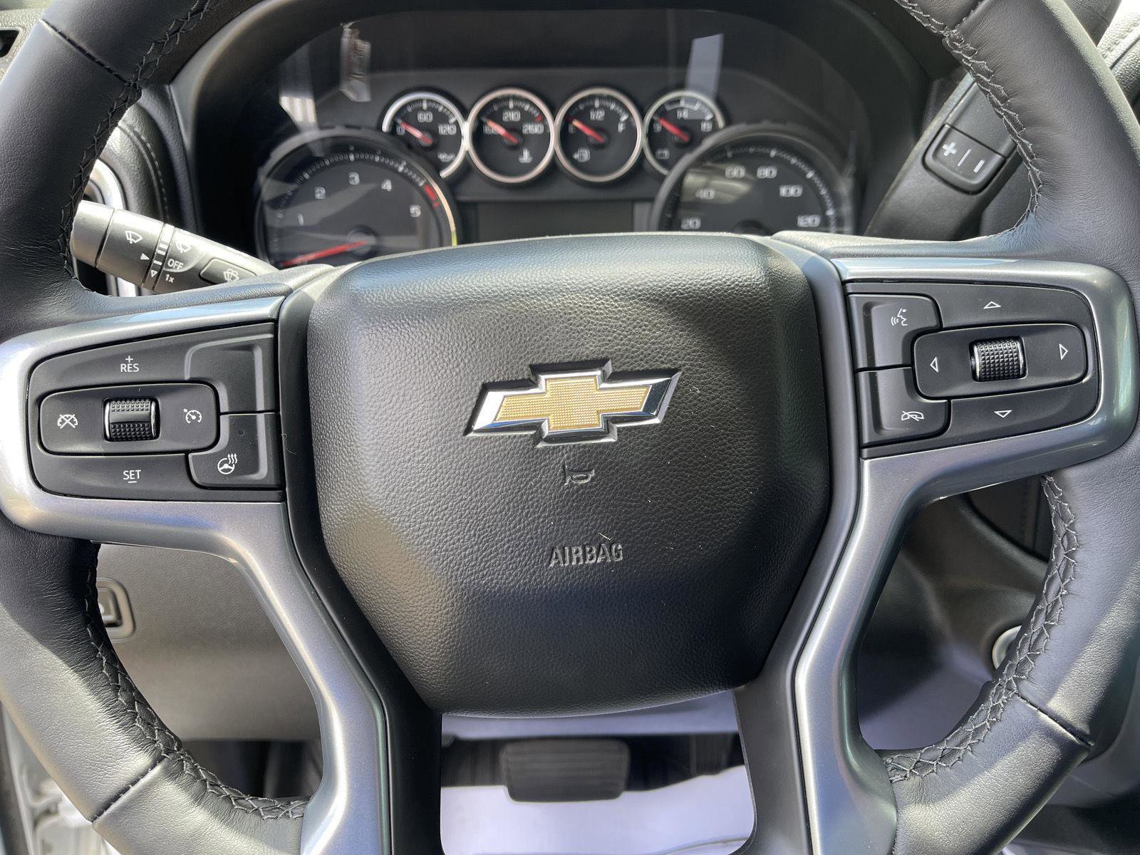 Used 2022 Chevrolet Silverado 2500 LT w/ Convenience Package AWD/4WD image 22