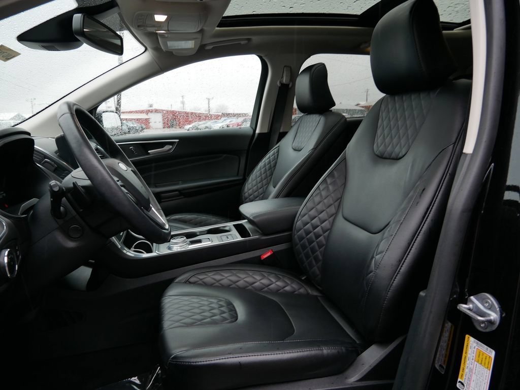 Certified 2024 Ford Edge Titanium w/ Equipment Group 301A AWD/4WD image 15